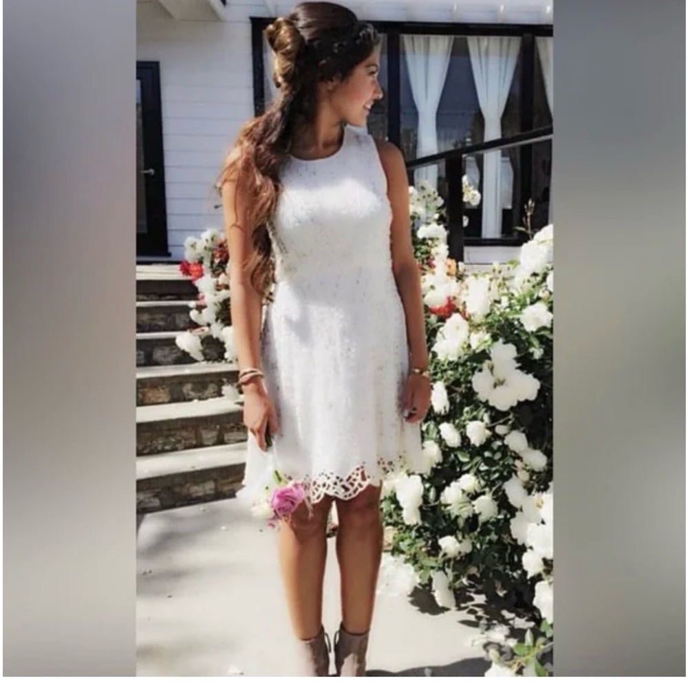 Free People white dress beaded details crocheted trim. Size M